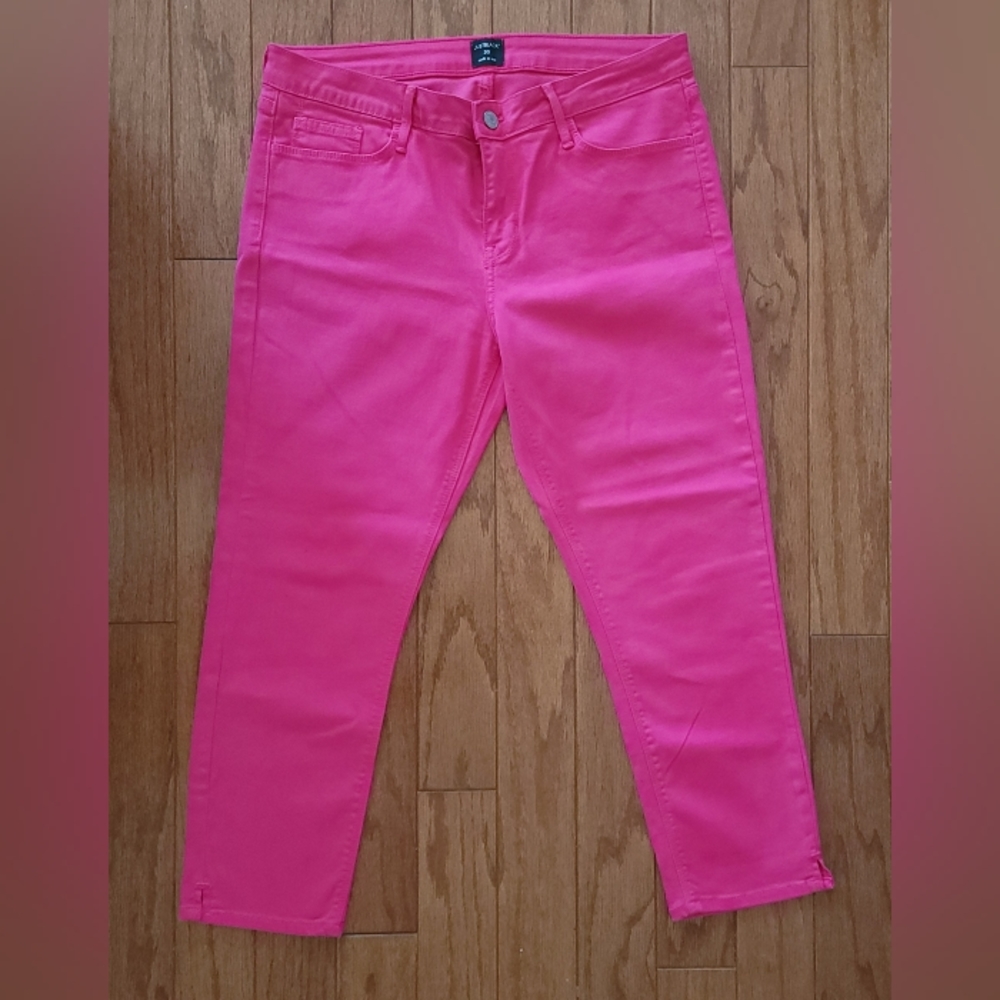 JUST BLACK ETHAN SPLIT HEM CAPRI SKINNY JEAN SIZE 30 PINK
